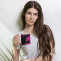 Taza blanca Marlene Infiniti Pink — vista principal del diseño